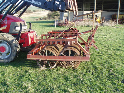 /stock-photos/1827276461Furrow press Kverneland 1.8 1.jpg.jpg